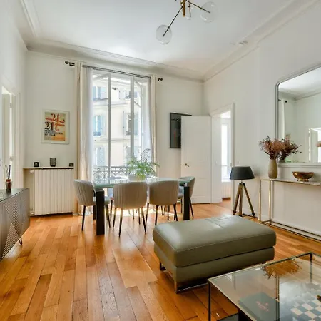 Luxueux Proche Des Champs-elysees Apartman Párizs